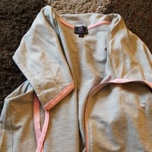 Zip up vest